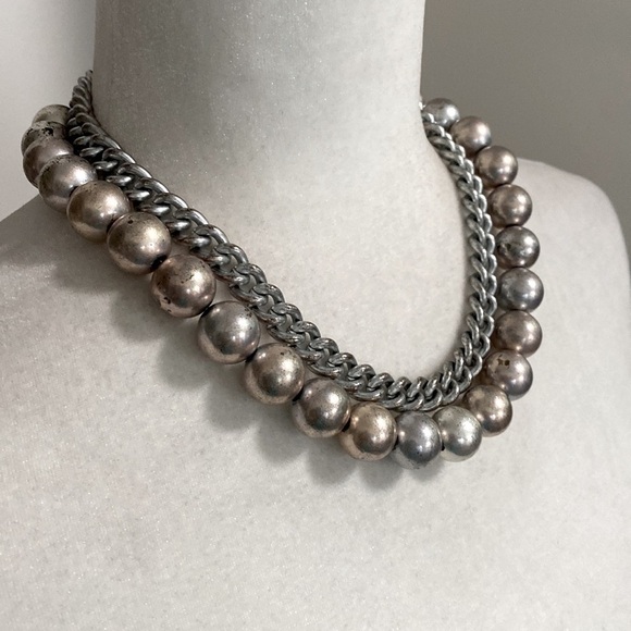 Anne Klein Vintage Jumbo Silver Pearls Beads Chain Runway Statement Necklace - Picture 3 of 15